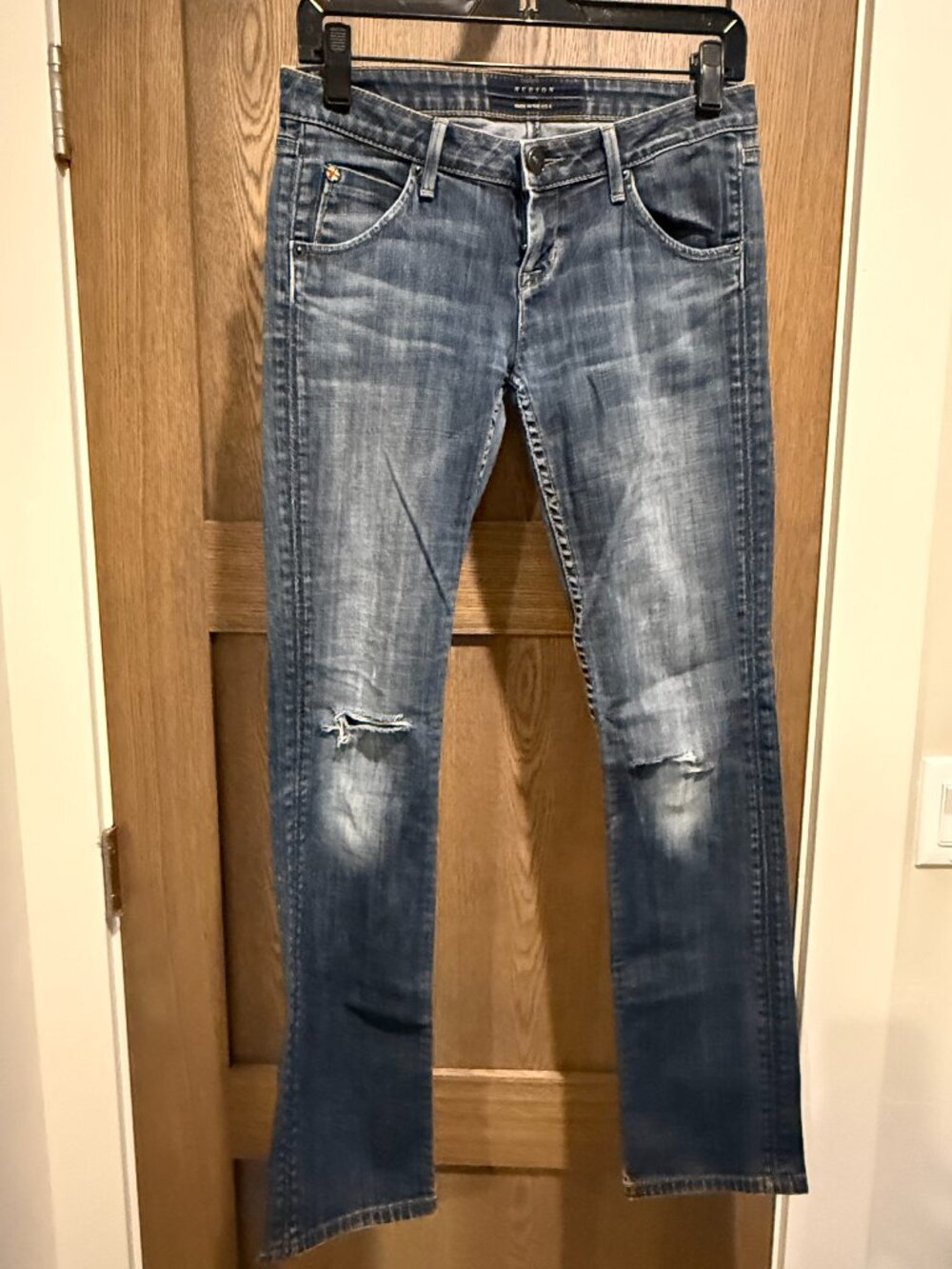 Hudson straight leg jeans (26)